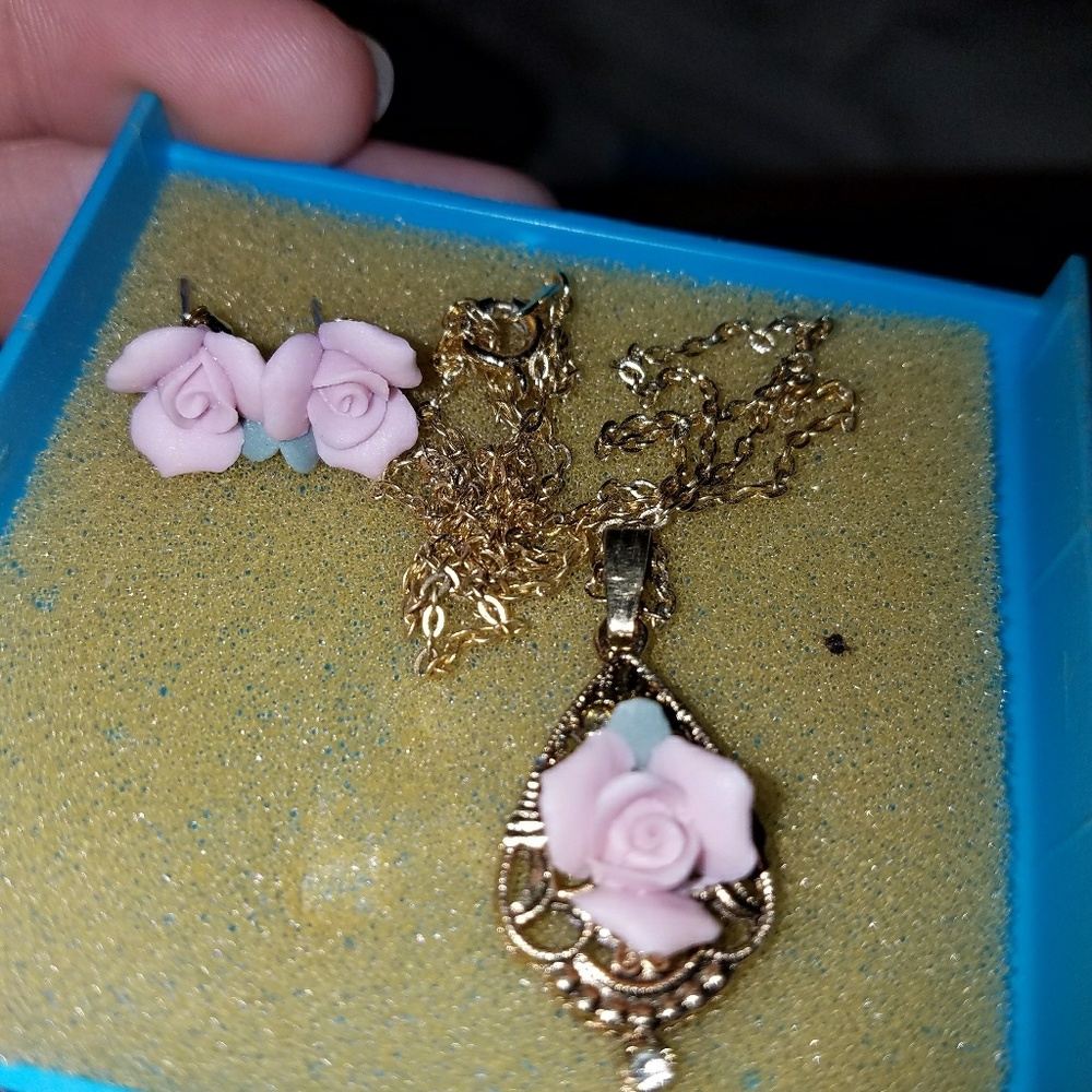 Rose necklace and earrings